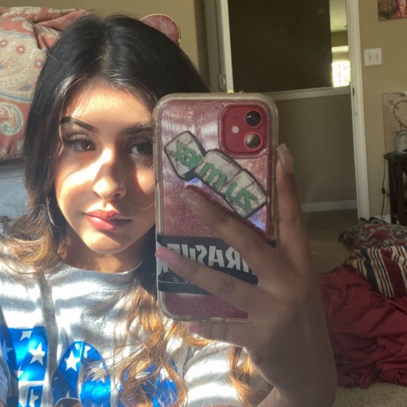 Meet your Posher, Megan & Kaydance - Picture 2 of 4